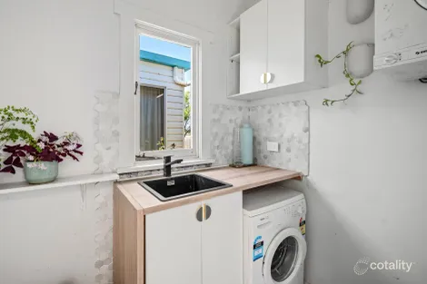 Property photo of 77 Tompsons Lane Newnham TAS 7248