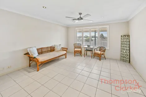 Property photo of 2 Holliday Close Rutherford NSW 2320