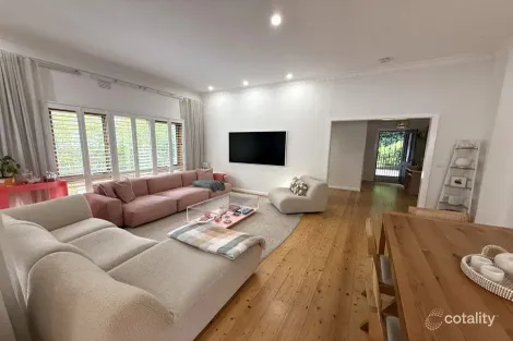 Property photo of 1/168 Centre Road Bentleigh VIC 3204