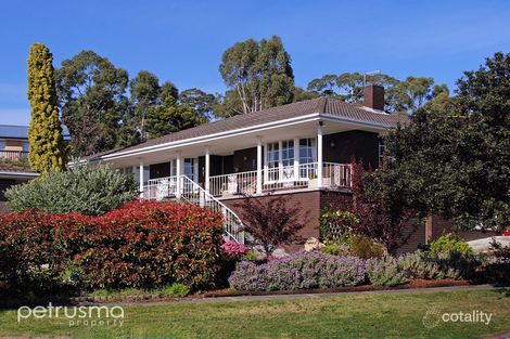 Property photo of 11 Amberley Court Blackmans Bay TAS 7052