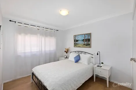 Property photo of 15 Walch Avenue Bateau Bay NSW 2261
