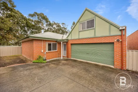 2/24 Stawell St S, Eureka, VIC 3350