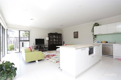 Property photo of 31 Inverness Place Heatherton VIC 3202