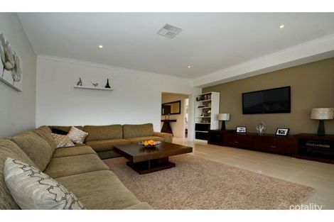 Property photo of 7 Samphire Heights Landsdale WA 6065