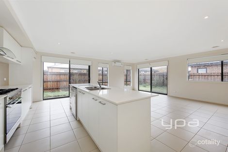 Property photo of 15 Feodora Street Greenvale VIC 3059
