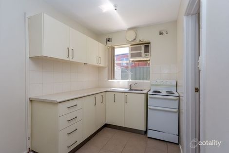 Property photo of 2/5 Fourth Road Armadale WA 6112