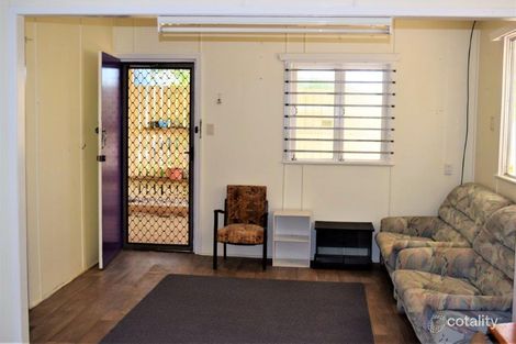 Property photo of 18 Burnett Heads Road Burnett Heads QLD 4670