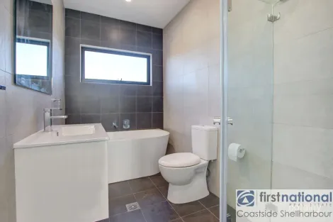 Property photo of 12 Lake Heights Road Lake Heights NSW 2502