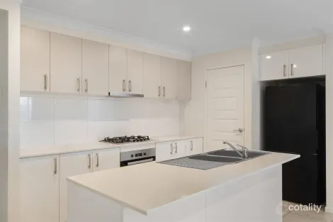 Property photo of 3 Morion Street Yarrabilba QLD 4207