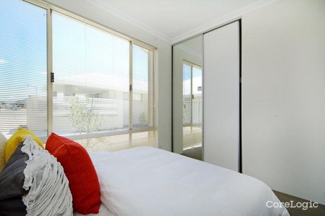 Property photo of 5/6 Whinhill Loop Baldivis WA 6171