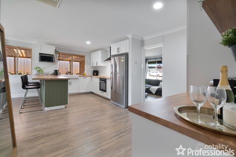 Property photo of 11 Ullinger Loop Marangaroo WA 6064