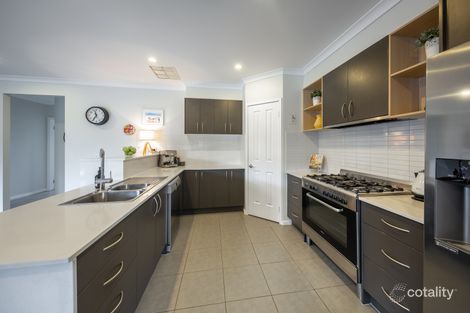 Property photo of 6 Octagonal Court New Gisborne VIC 3438