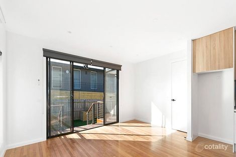 Property photo of 1/8 Maleela Grove Rosanna VIC 3084