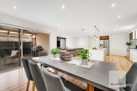 14 Buttercup Dr, Greenvale, VIC 3059