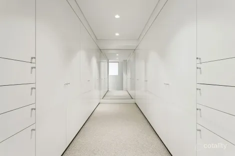Property photo of 102/11 Esplanade Elizabeth Bay NSW 2011