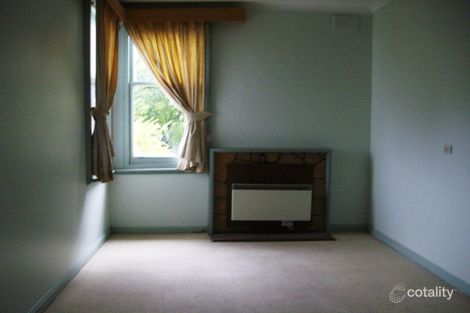 Property photo of 4 Golden Wattle Drive Maryborough VIC 3465