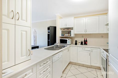 11/30-32 Armrick Ave, Broadbeach, QLD 4218