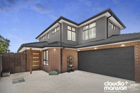 Property photo of 2/38 Somerlayton Crescent Fawkner VIC 3060