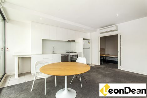 Property photo of 102/8 Ellingworth Parade Box Hill VIC 3128