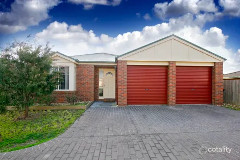 8 Redleaf Cl, Lara, VIC 3212