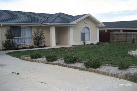 Property photo of 30 Szer Way Carrum Downs VIC 3201