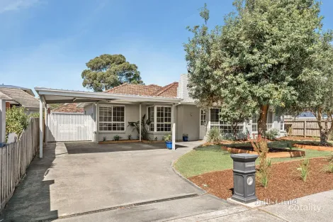 Property photo of 74 Warren Road Mordialloc VIC 3195