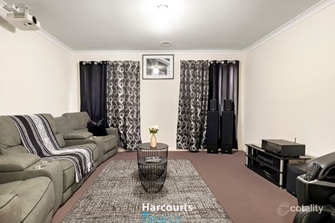 Property photo of 17 Farmley Way Wollert VIC 3750