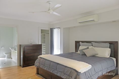 Property photo of 9 Helidon Grove Ormeau QLD 4208