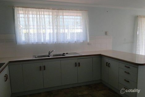 Property photo of 9 Carpentaria Close Clinton QLD 4680