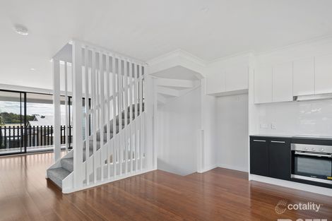 Property photo of 1/29 Hunter Street Greenslopes QLD 4120