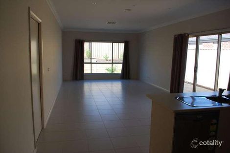 Property photo of 18 Merredin Circuit Doreen VIC 3754