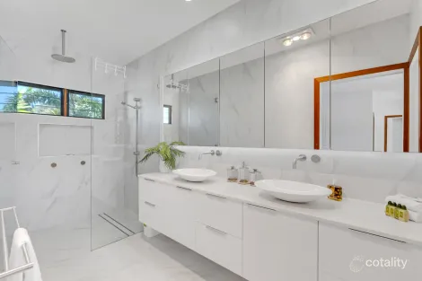 Property photo of 13/13 Lagoon Drive Trinity Beach QLD 4879