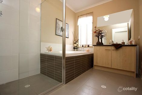 Property photo of 7 Navigator Parade Smithfield SA 5114