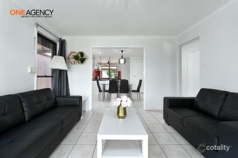 Property photo of 10 Prospero Close Rosemeadow NSW 2560