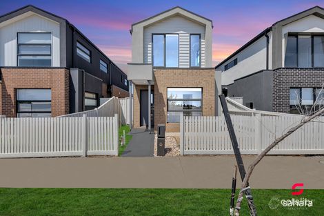 22 Primrose Ave, Rockbank, VIC 3335