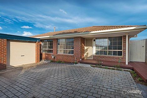 2/17 Tasman Ave, Strathmore Heights, VIC 3041