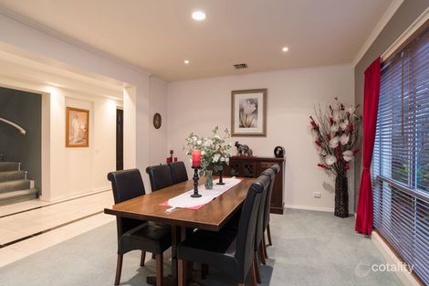 Property photo of 17 Kirkford Drive Mooroolbark VIC 3138