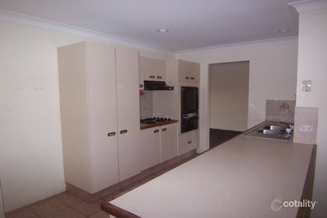 Property photo of 15 Erindale Court Helensvale QLD 4212