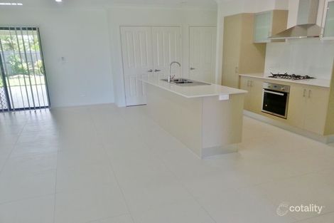Property photo of 2 Carter Close Smithfield QLD 4878