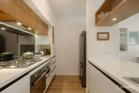 Property photo of 61/390 Simpsons Road Bardon QLD 4065