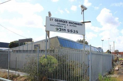 132 Mcintyre Rd, Sunshine North, VIC 3020