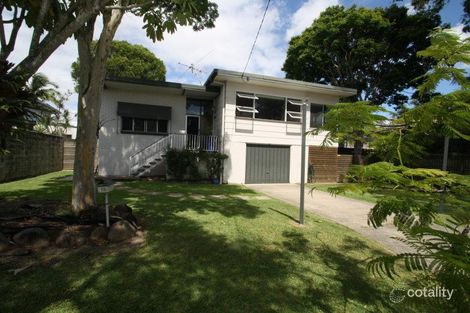 Property photo of 18 Ashbourne Terrace Biggera Waters QLD 4216