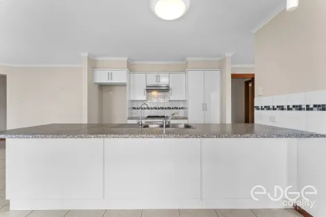 Property photo of 21 Arcadia Drive Smithfield SA 5114