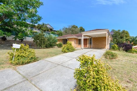 Property photo of 12 Brignell Gardens Parmelia WA 6167