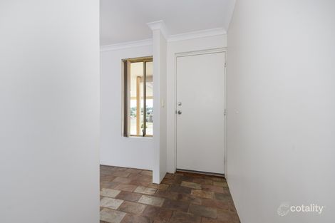 Property photo of 12 Brignell Gardens Parmelia WA 6167