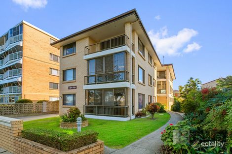 Property photo of 2/228 Marine Parade Labrador QLD 4215