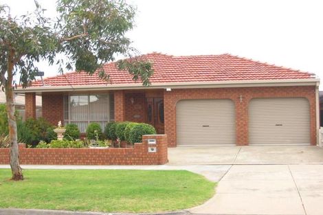 8 Trafalgar Ave, Altona Meadows, VIC 3028