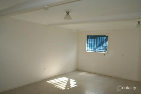 Property photo of 70 Baker Street Emerald QLD 4720