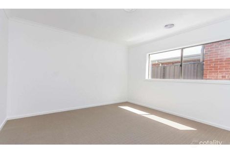 Property photo of 97 Sabel Drive Cranbourne North VIC 3977