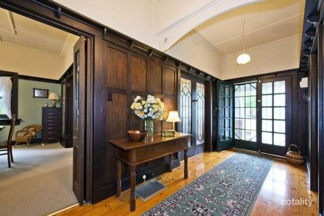 Property photo of 26 Hilltop Avenue Glen Iris VIC 3146